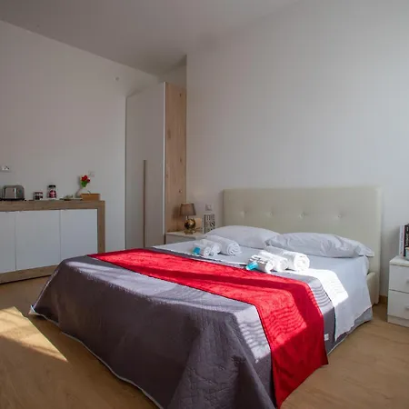 Blue's Place - Vicino Stazione Chiasso Apartman *